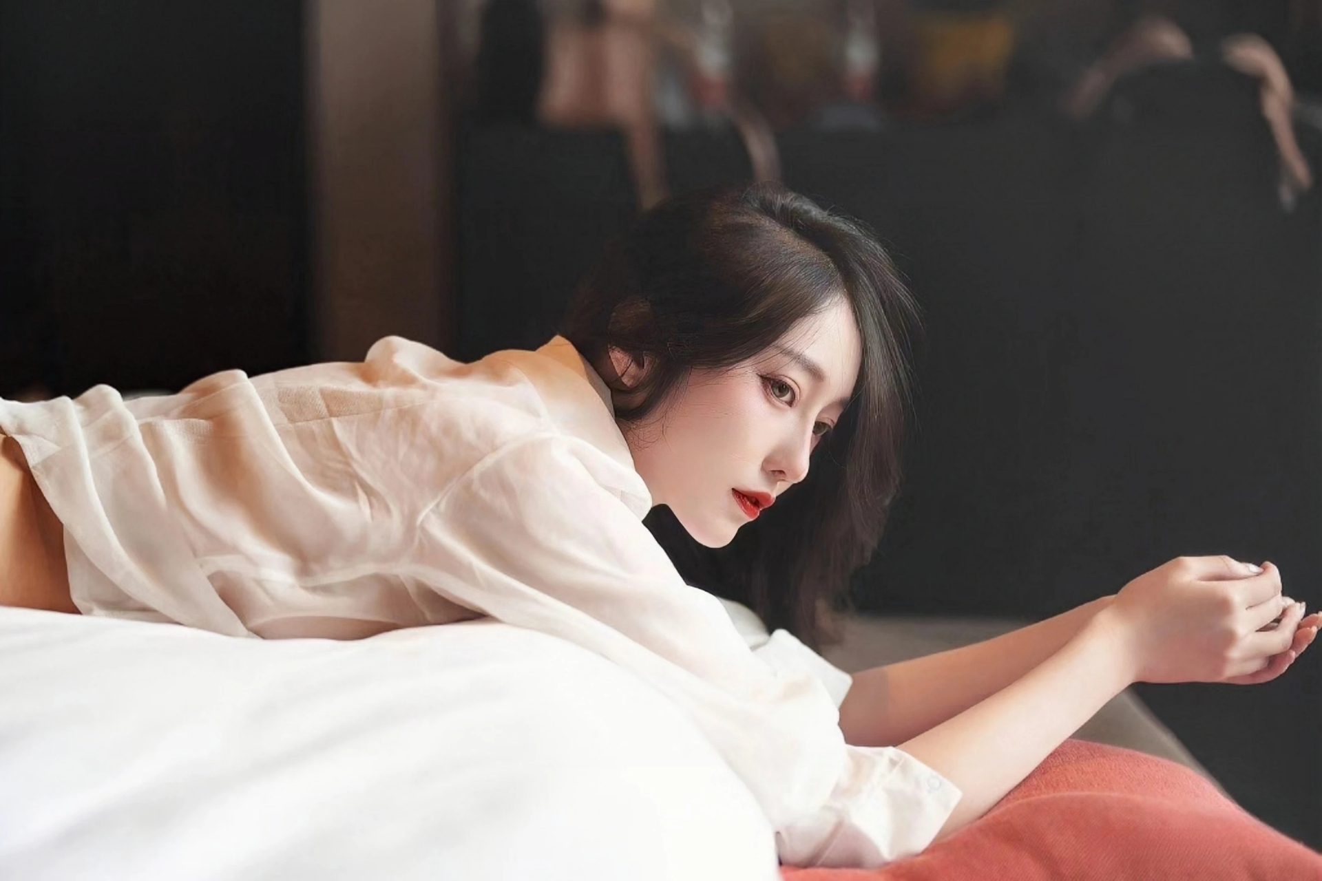 自嘲“水刊论文” 南开教授“清流式”自我介绍走红